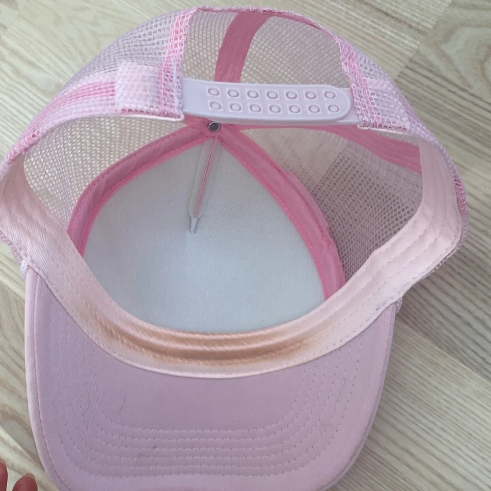 Smily face baseball Hat - Picture 5 of 5